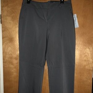 Straight mid rise trousers